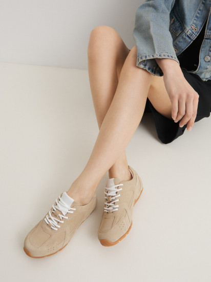 Кроссовки женские