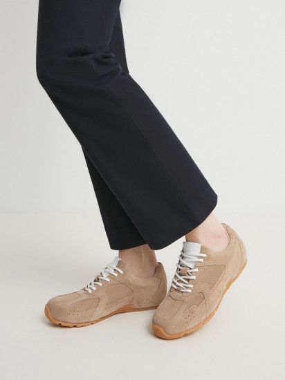 Кроссовки женские