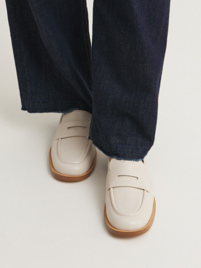 Лоферы женские