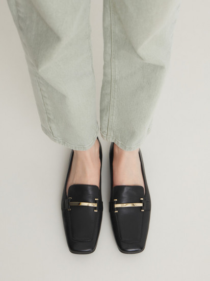 Лоферы женские