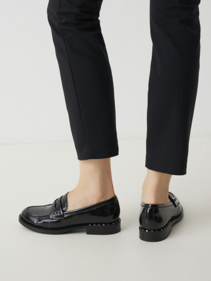 Лоферы женские