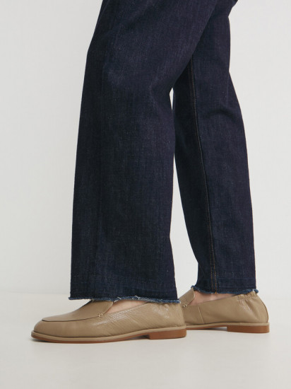 Лоферы женские