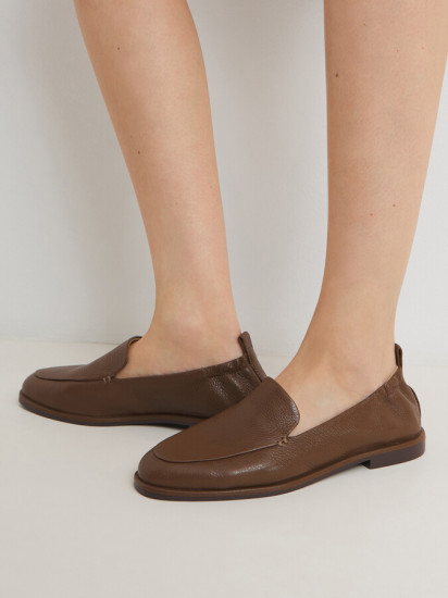 Лоферы женские