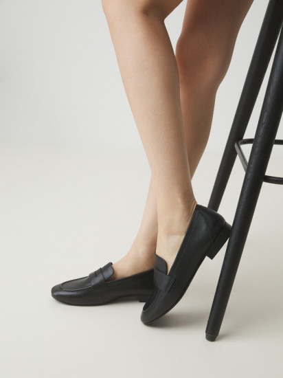 Лоферы женские