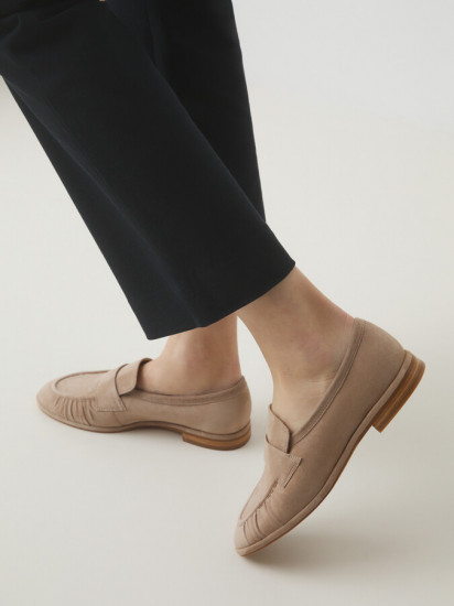 Лоферы женские