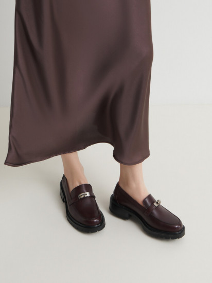 Лоферы женские