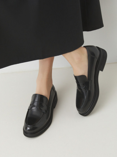 Лоферы женские