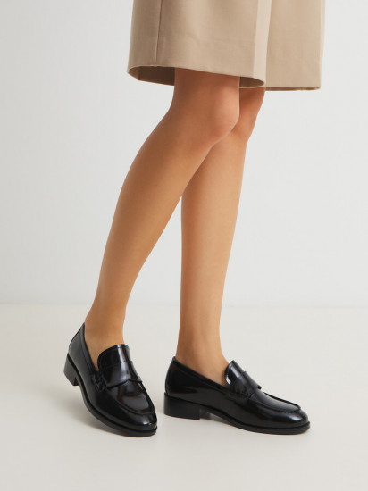 Лоферы женские