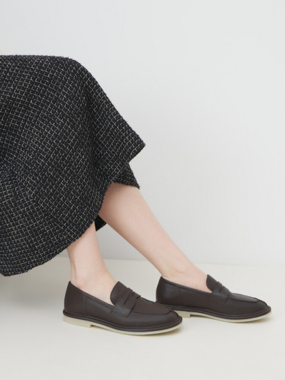 Лоферы женские