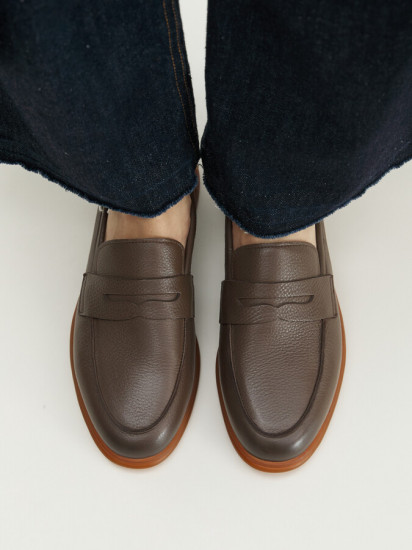 Лоферы женские