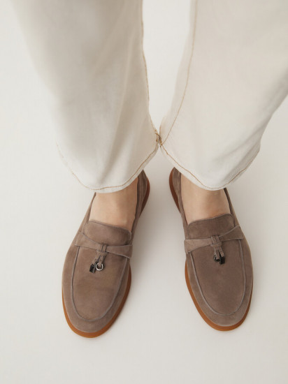 Лоферы женские