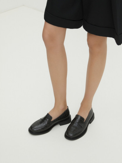 Лоферы женские