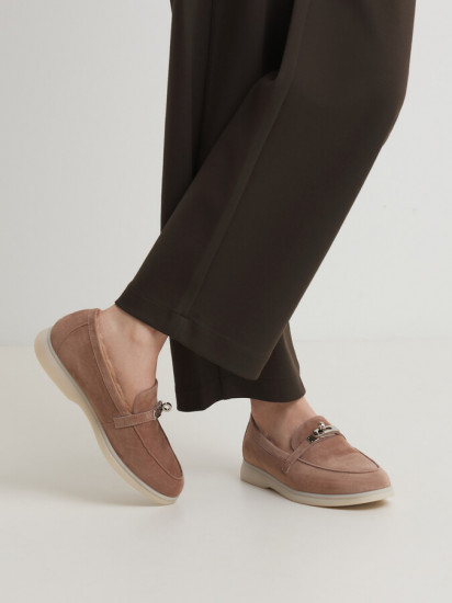 Лоферы женские