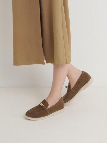 Лоферы женские