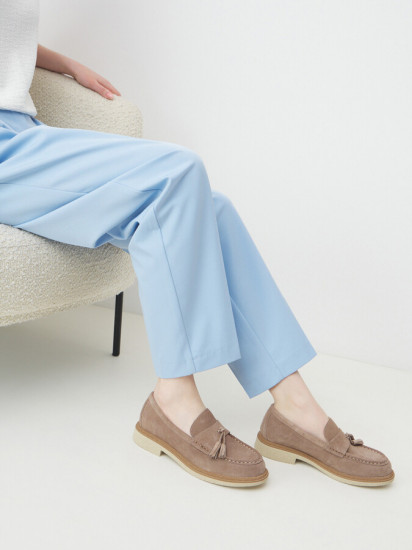 Лоферы женские