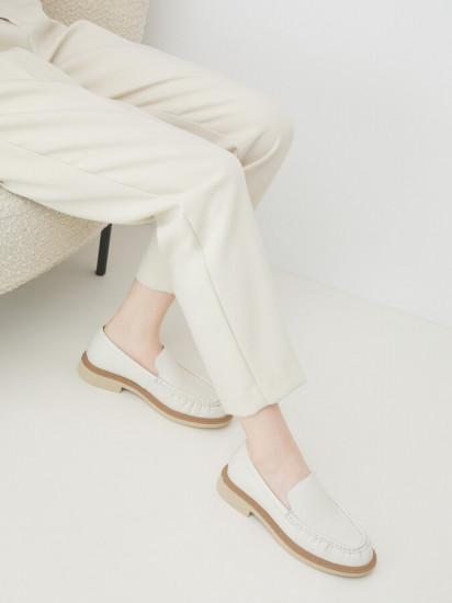 Лоферы женские