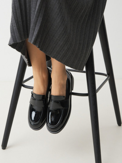 Лоферы женские