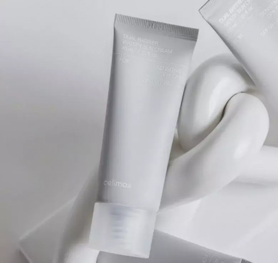 Крем солнцезащитный для лица и тела SPF50+PA++++ «Dual Barrier Watery Sun Cream»