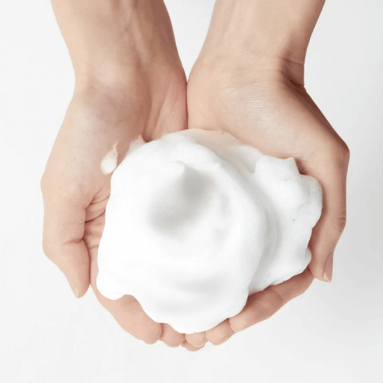 Пенка для лица очищающая с растительными экстрактами «Cellup Micro Foam Cleanser»