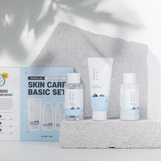 Набор миниатюр с комплексом минералов «1025 Dokdo On The Go Kit»
