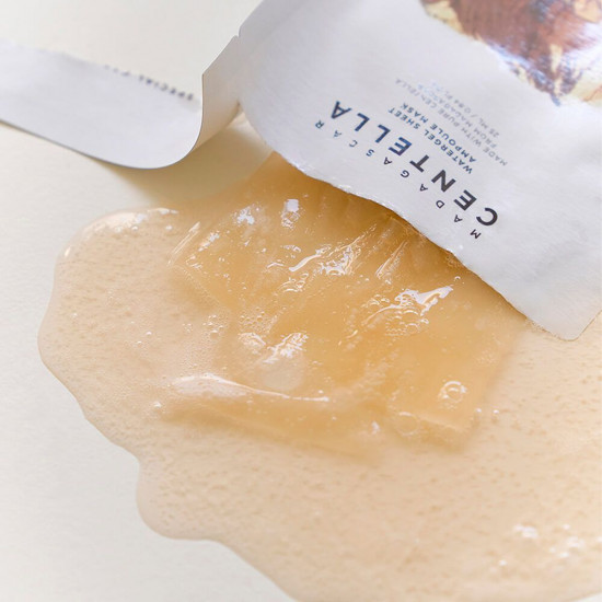 Маска для лица тканевая с центеллой «Watergel Sheet Ampoule Mask»
