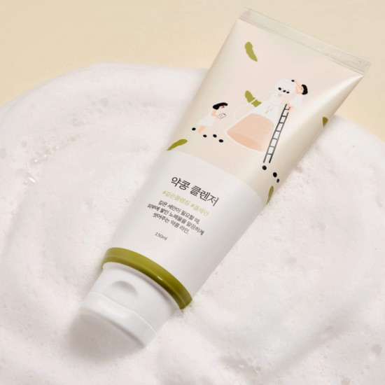Пенка-скраб для умывания с соей «Soybean Cleanser»