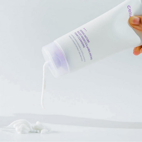 Пенка для очищения кожи лица «Derma Nature Relief Madecica pH Balancing Foam Cleansing»