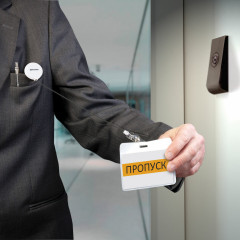 Держатель-рулетка для бейджей - Фото 7