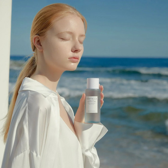 Тонер для сияния кожи увлажняющий «Hyalu-Cica Brightening Toner»