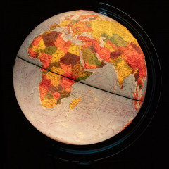 Глобус физико-политический с подсветкой рельефный - Фото 4