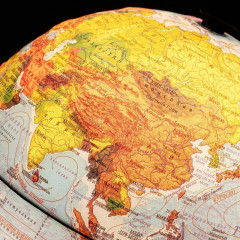 Глобус физико-политический с подсветкой рельефный - Фото 7