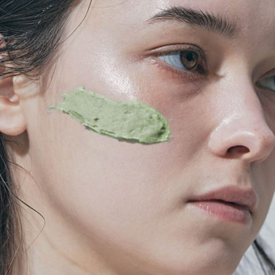 Очищающее средство для лица с зеленым чаем и центеллой «Fresh Green Cleanser»
