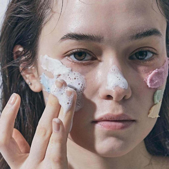 Средство очищающее с глиной и экстрактом иссопа «Fresh Blue Hyssop Rice Mochi Cleanser»
