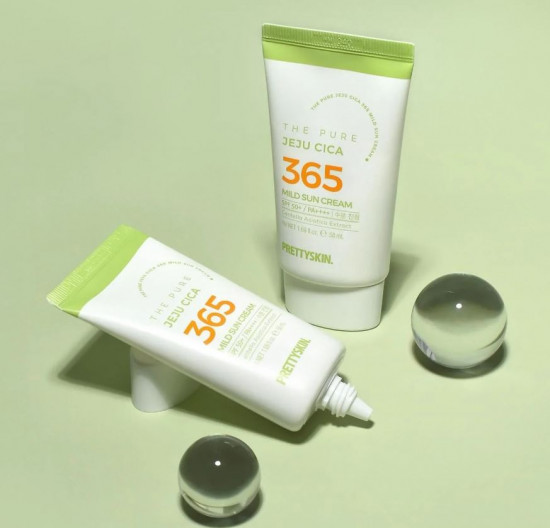 Крем для лица солнцезащитный SPF50+ «The Pure Jeju Cica 365 Sun Cream»