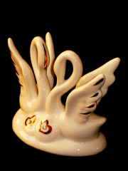 Сувенир под фарфор «Два лебедя изящество» - Фото 1