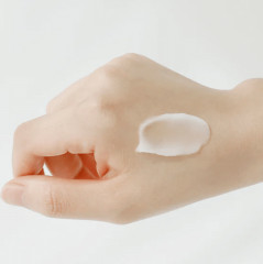 Пилинг-гель для лица с экстрактом японского абрикоса «Apricot Blossom Peeling Gel» - Фото 1