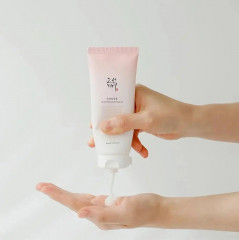 Пилинг-гель для лица «Apricot Blossom Peeling Gel» - Фото 1