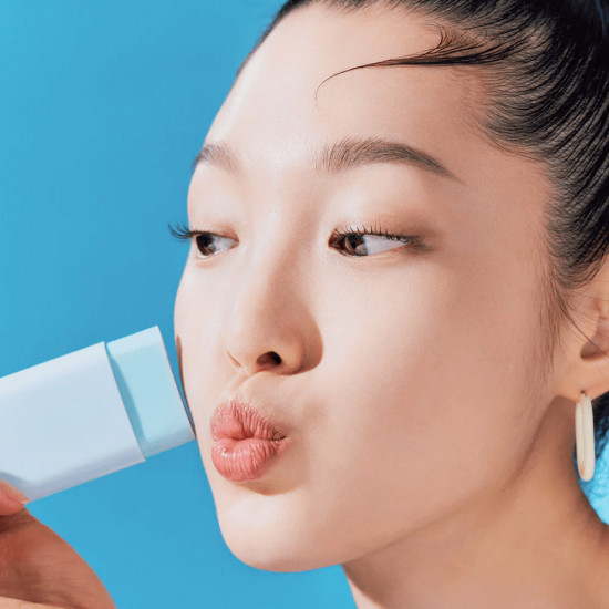 Стик для лица солнцезащитный увлажняющий «Cotton Soft Sun Stick» SPF50+