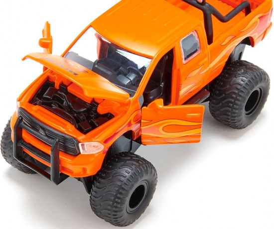 Машина «Внедорожник RAM 1500»