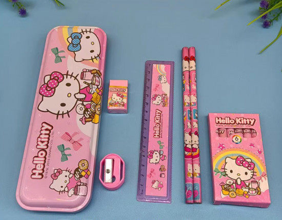 Канцелярский набор «Hello Kitty»