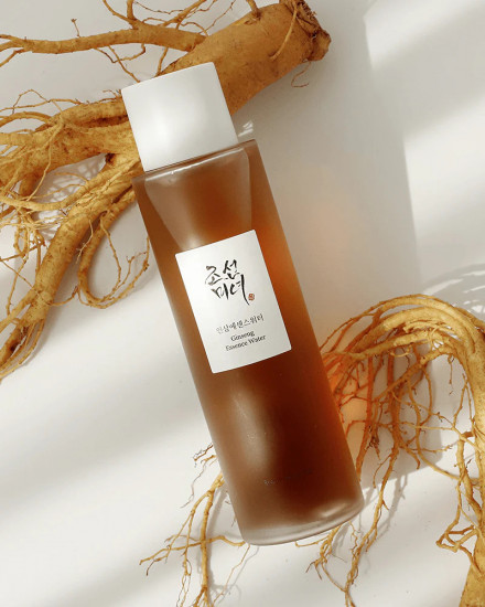 Тонер-эссенция для лица омолаживающий с женьшенем «Ginseng Essence Water»