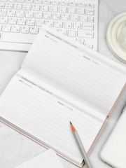 Еженедельник недатированный «Мишка с кофе» - Фото 2