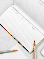 Еженедельник недатированный «Весёлые коты» - Фото 1