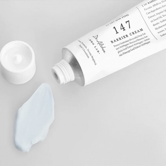 Крем для лица успокаивающий с азуленом «147 Barrier Cream»