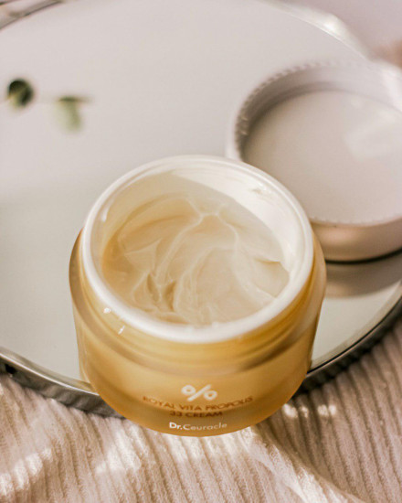 Крем для лица с прополисом «Royal vita propolis»