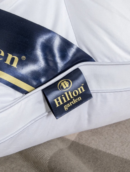 Подушка «Hilton»