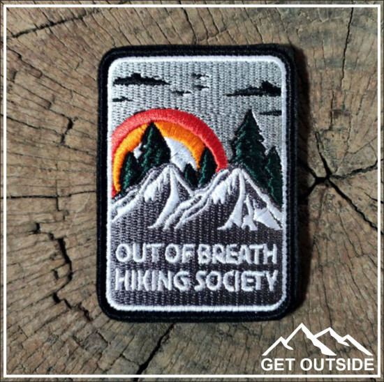 Шеврон «Out of breath hiking society. Там, где захватывает дух»