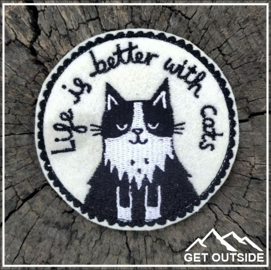 Шеврон «Life is better with Cats»