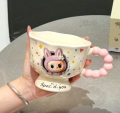 Кружка с ложкой «Лабубу» - Фото 2