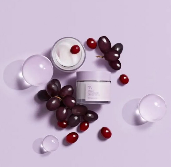 Крем-гель для лица с ресвератролом и экстрактом клюквы «Vegan Active Berry Lifting Cream»